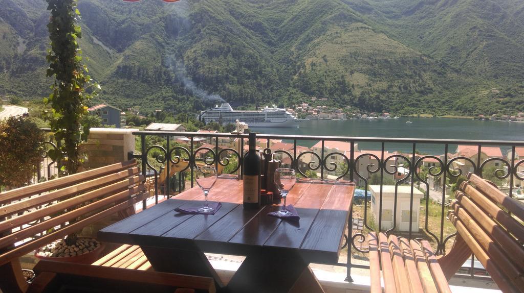 Apartment Stella Di Cattaro Ruang foto