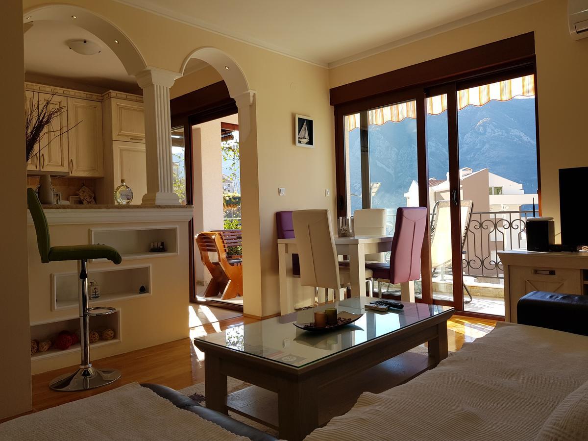 Apartment Stella Di Cattaro Bagian luar foto