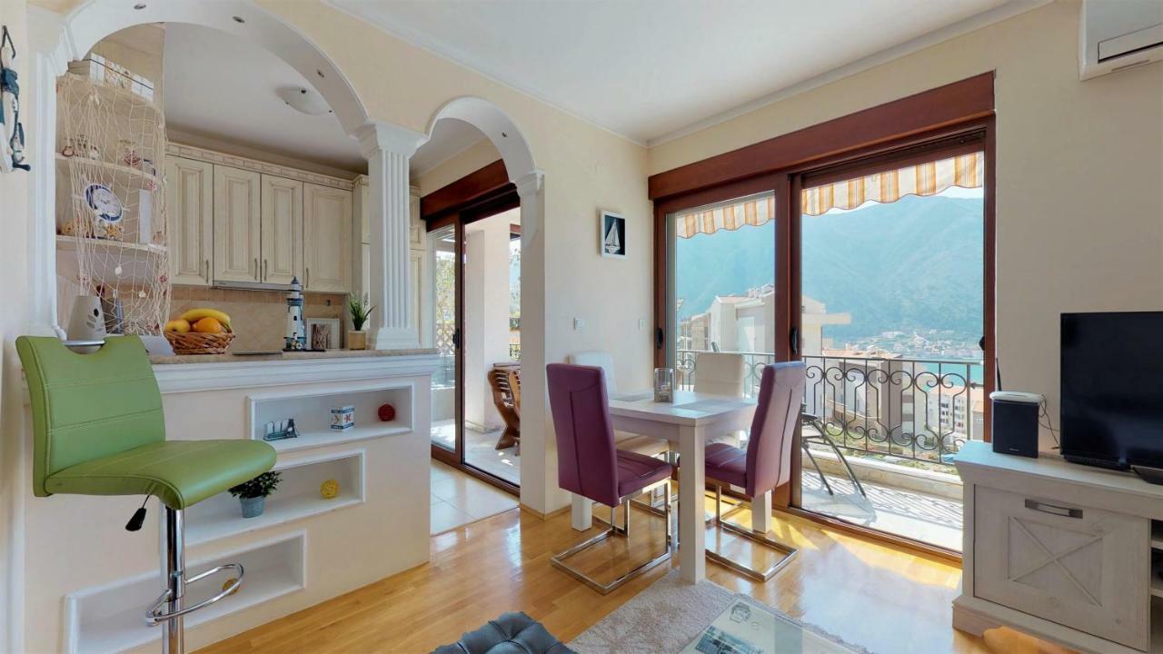 Apartment Stella Di Cattaro Bagian luar foto