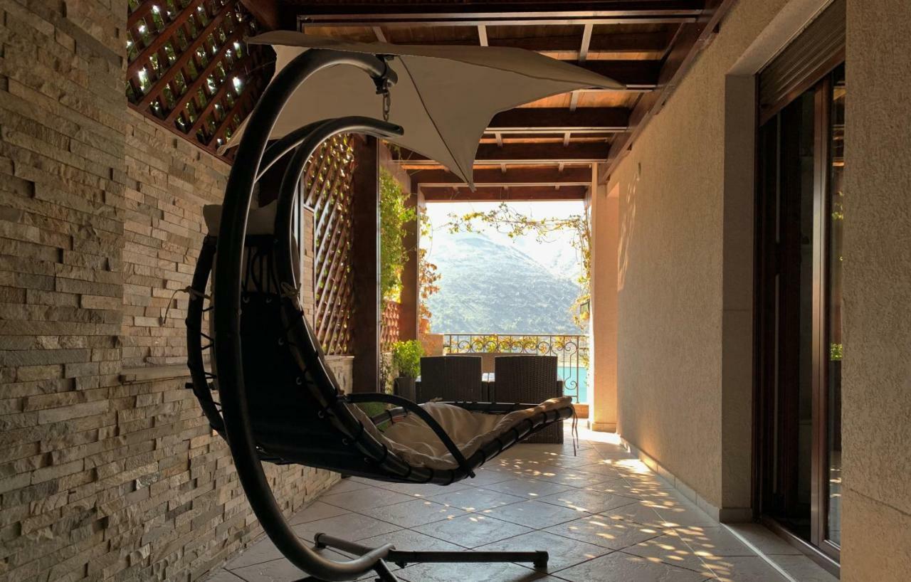 Apartment Stella Di Cattaro Bagian luar foto